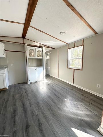 2260 Ethan Springs Road, Asheboro, NC 27205