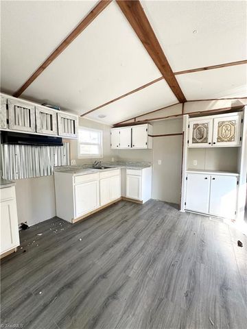 2260 Ethan Springs Road, Asheboro, NC 27205