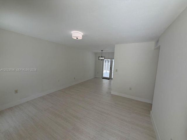 19255 NW 47th Pl, Miami Gardens, FL 33055