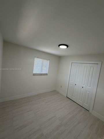 19255 NW 47th Pl, Miami Gardens, FL 33055