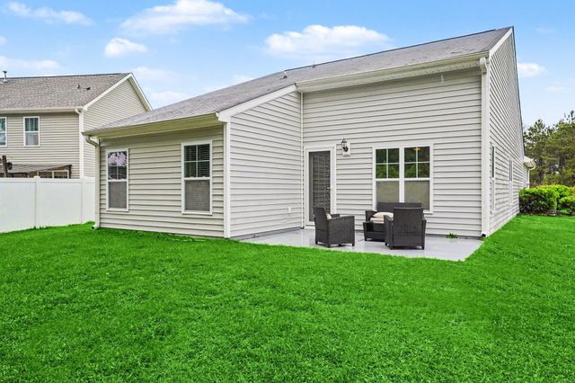 400 Stafford Dr., Myrtle Beach, SC 29579