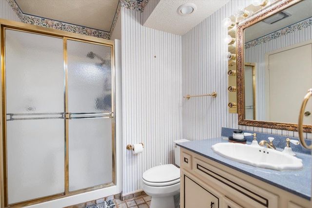 16835 Cardinal Lane, Troup, TX 75789