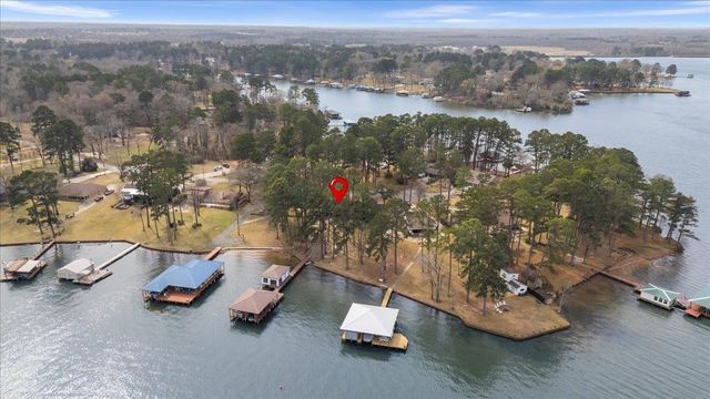 16835 Cardinal Lane, Troup, TX 75789