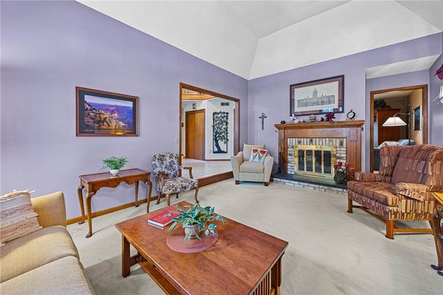 477 Maplewoods Lane, Webster, NY 14580