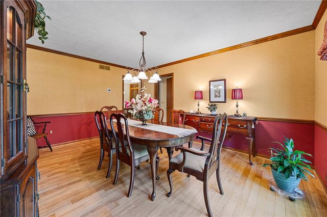 477 Maplewoods Lane, Webster, NY 14580