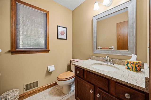 477 Maplewoods Lane, Webster, NY 14580