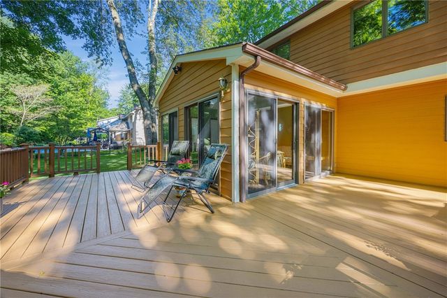477 Maplewoods Lane, Webster, NY 14580