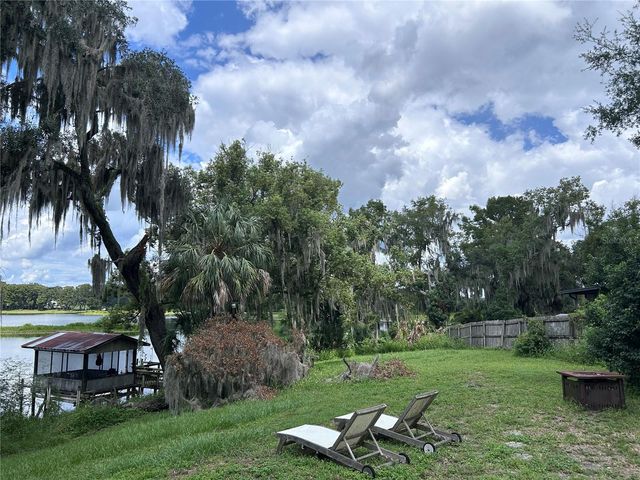 414 LAKE STREET, Inverness, FL 34450