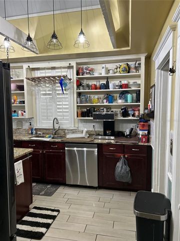 414 LAKE STREET, Inverness, FL 34450