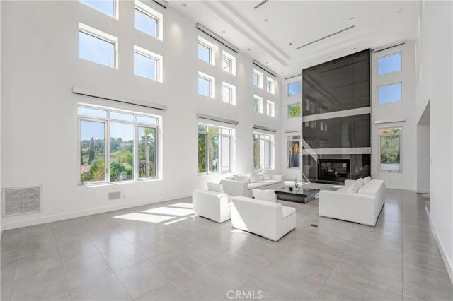23980 Falcons View, Diamond Bar, CA 91765