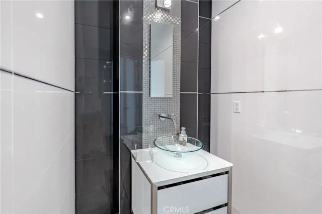 23980 Falcons View, Diamond Bar, CA 91765