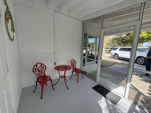 605 E Coast Avenue 2, Lantana, FL 33462