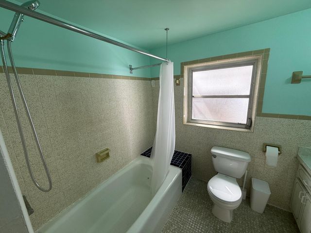 605 E Coast Avenue 2, Lantana, FL 33462