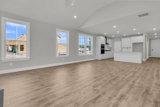 739 Maynard Lane, Summerville, SC 29486