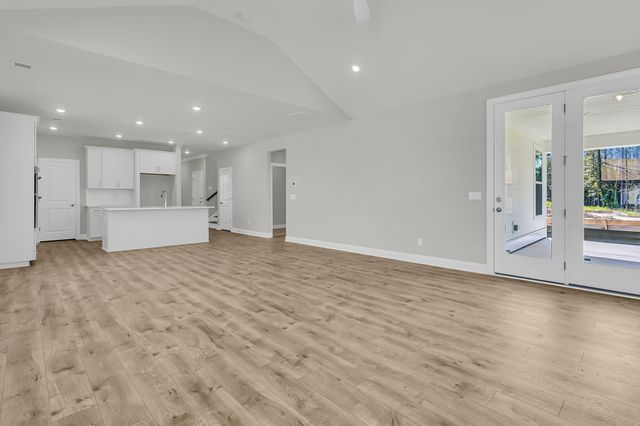 739 Maynard Lane, Summerville, SC 29486