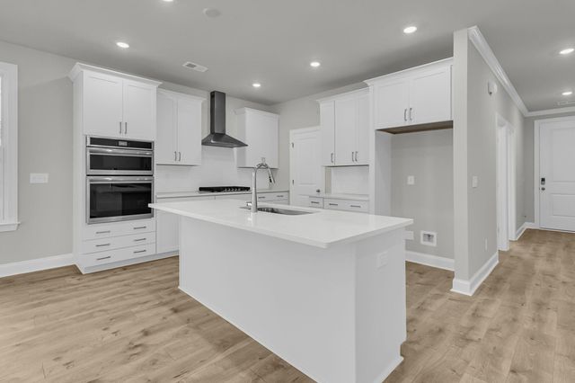 739 Maynard Lane, Summerville, SC 29486