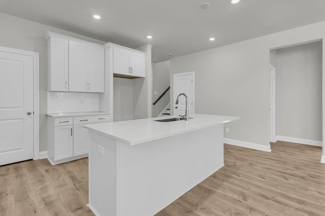 739 Maynard Lane, Summerville, SC 29486