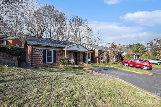 1204 Northgate Drive A, Shelby, NC 28150