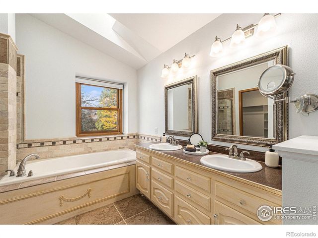 818 Maxwell Court, Fort Collins, CO 80525