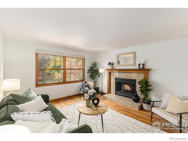 818 Maxwell Court, Fort Collins, CO 80525