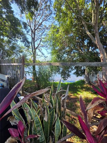 602 BAY LAKE TRAIL, Oldsmar, FL 34677