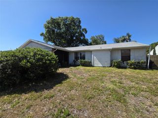 602 BAY LAKE TRAIL, Oldsmar, FL 34677