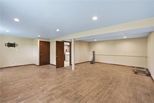 14806 E 200th Street, Peculiar, MO 64078