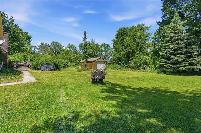 14806 E 200th Street, Peculiar, MO 64078
