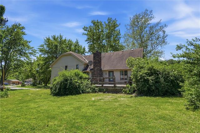 14806 E 200th Street, Peculiar, MO 64078