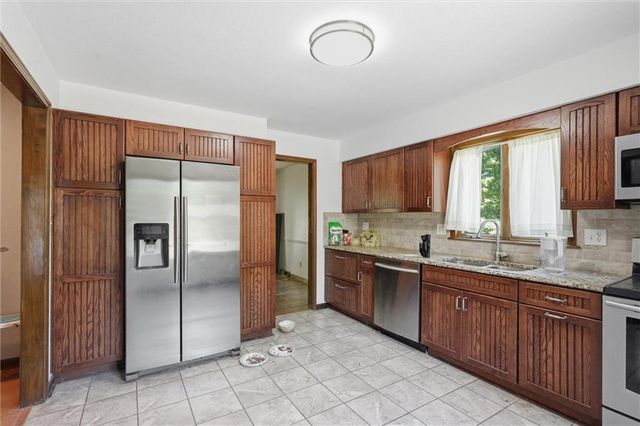 14806 E 200th Street, Peculiar, MO 64078