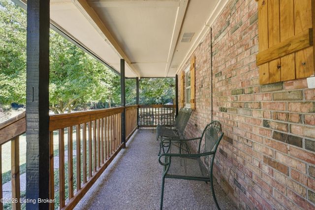 2598 Weavers Run Rd, West Point, KY 40177