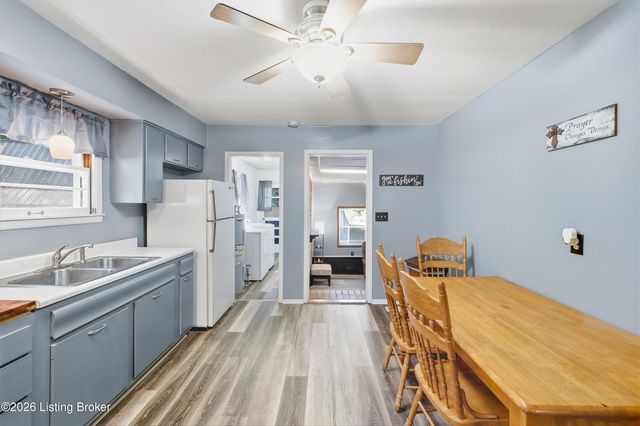 2598 Weavers Run Rd, West Point, KY 40177