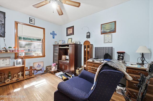 2598 Weavers Run Rd, West Point, KY 40177