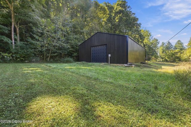 2598 Weavers Run Rd, West Point, KY 40177