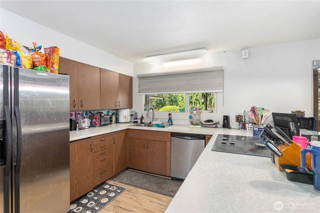 429 12th Street, Blaine, WA 98230