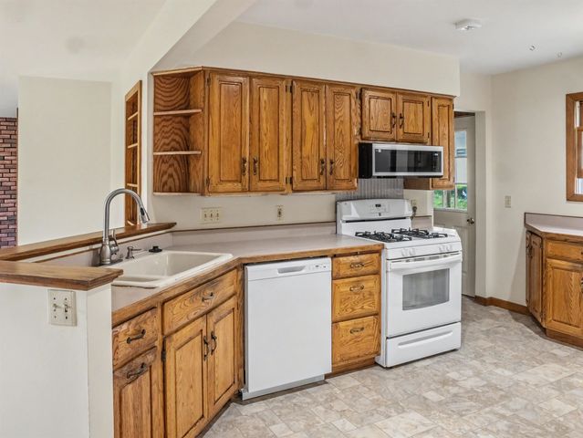 126 Foster Street, Burlington, VT 05401