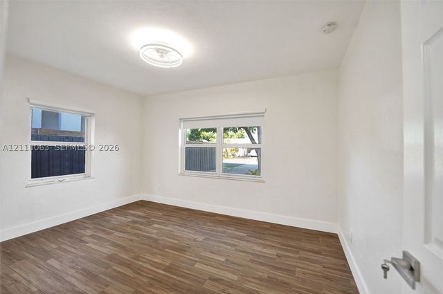 1224 NE 13th Ave 1, Fort Lauderdale, FL 33304