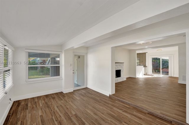 1224 NE 13th Ave 1, Fort Lauderdale, FL 33304