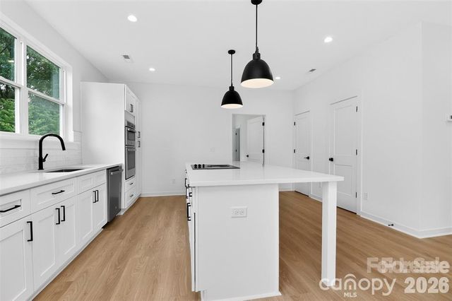 2716 Baltimore Avenue, Charlotte, NC 28203