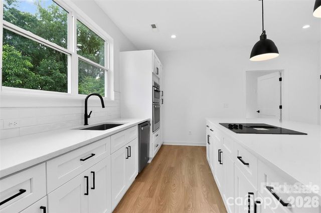 2716 Baltimore Avenue, Charlotte, NC 28203