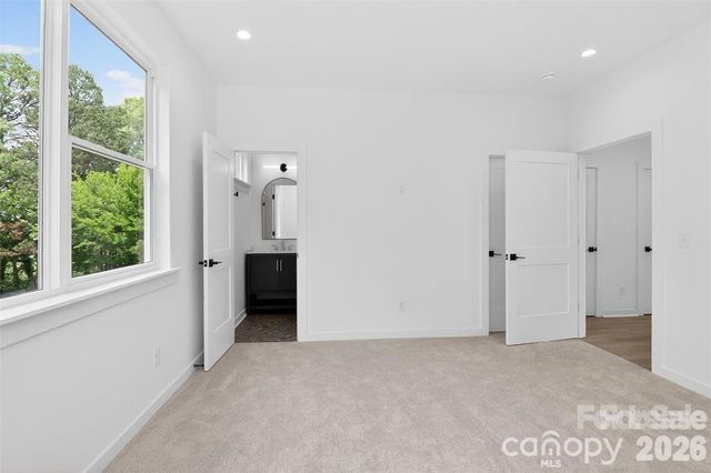 2716 Baltimore Avenue, Charlotte, NC 28203