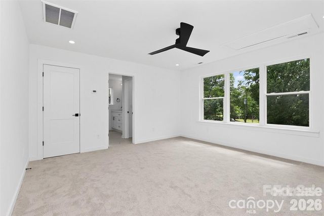 2716 Baltimore Avenue, Charlotte, NC 28203