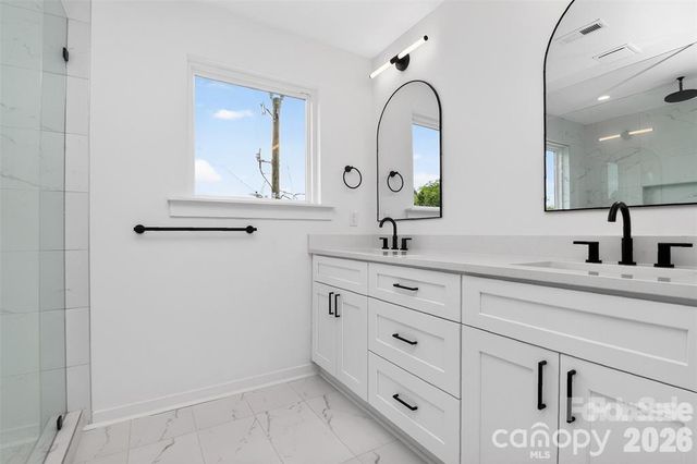 2716 Baltimore Avenue, Charlotte, NC 28203