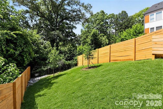 2716 Baltimore Avenue, Charlotte, NC 28203