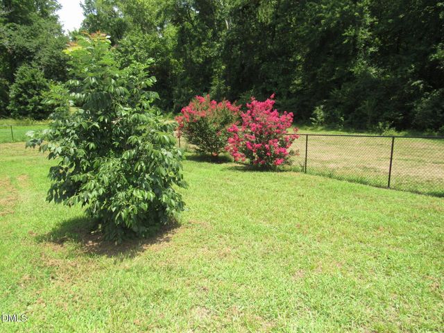 104 Woodbine Drive, Louisburg, NC 27549
