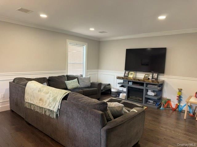 68 Jefferson Avenue, Wyandanch, NY 11798