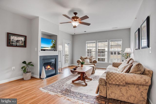 42480 ROCKROSE SQ #302, Brambleton, VA 20148