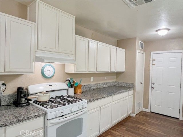 3013 Cornell, Bakersfield, CA 93305