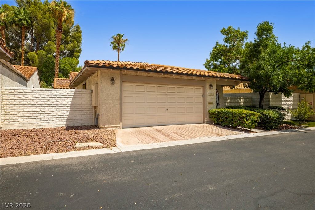 1913 Plaza Del Dios, Las Vegas, NV 89102 — photo 3