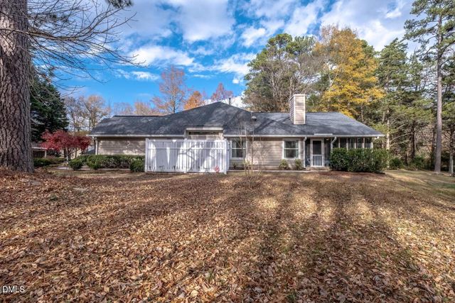 110 Covington Drive, Chapel Hill, NC 27514